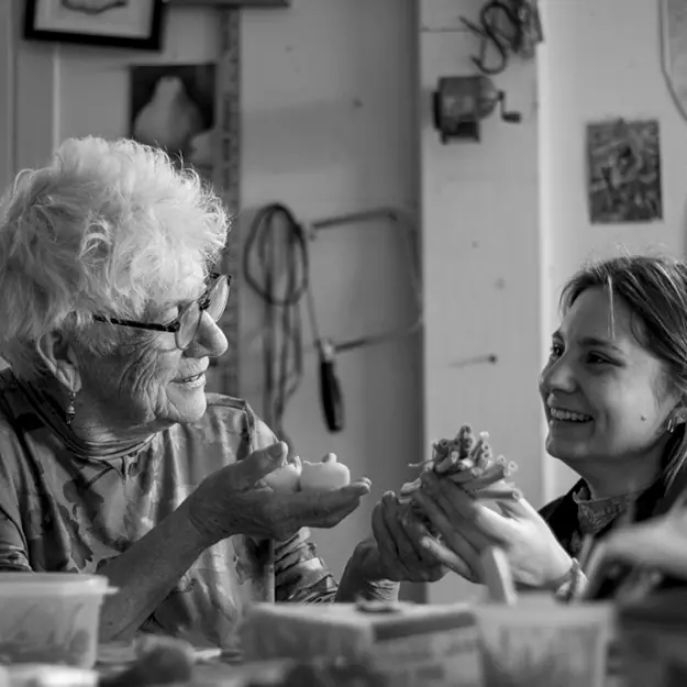 Laura Bayet et Thérèse Chabot